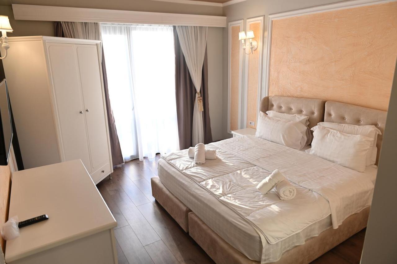 Hotel Onufri Голем Экстерьер фото