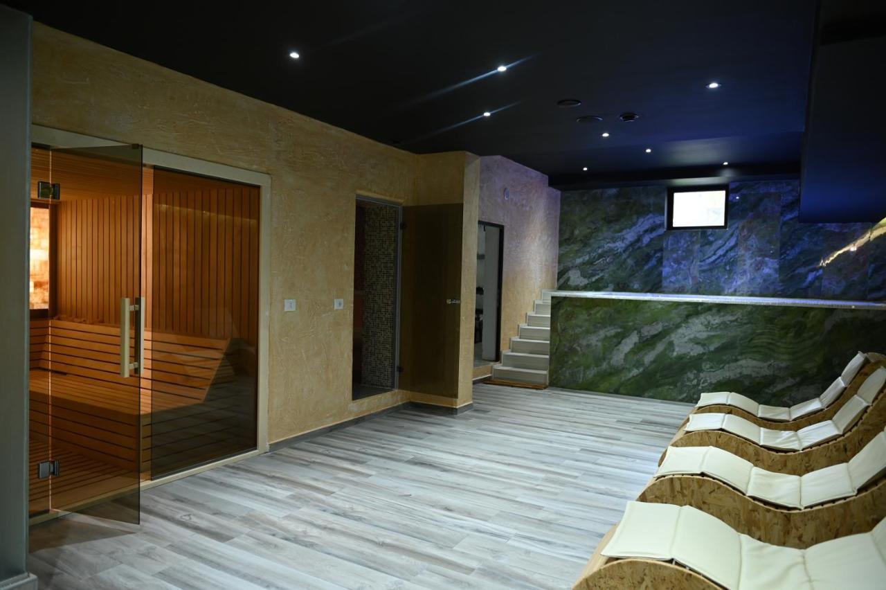 Hotel Onufri Голем Экстерьер фото