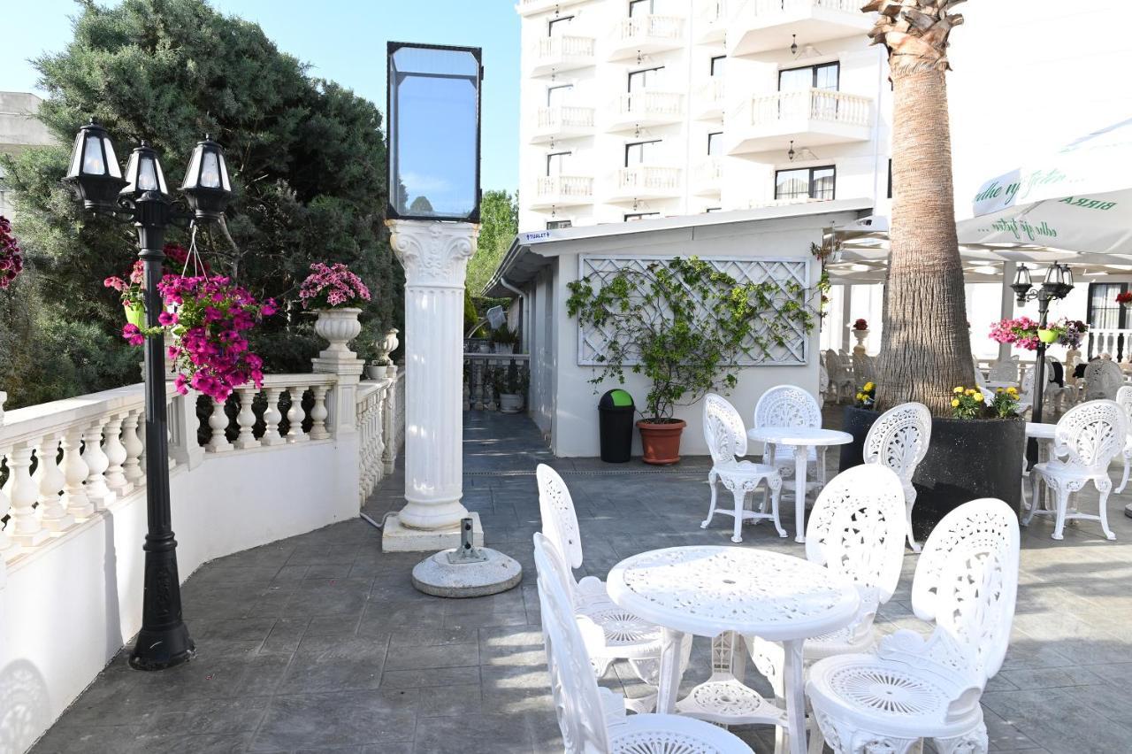 Hotel Onufri Голем Экстерьер фото